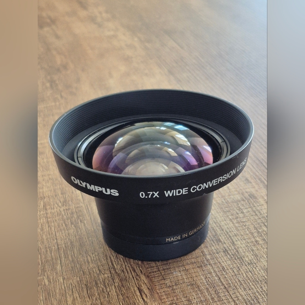 OLYMPUS WCON-07 0.7x Wide Angle Lens for Various Olympus Cameras
